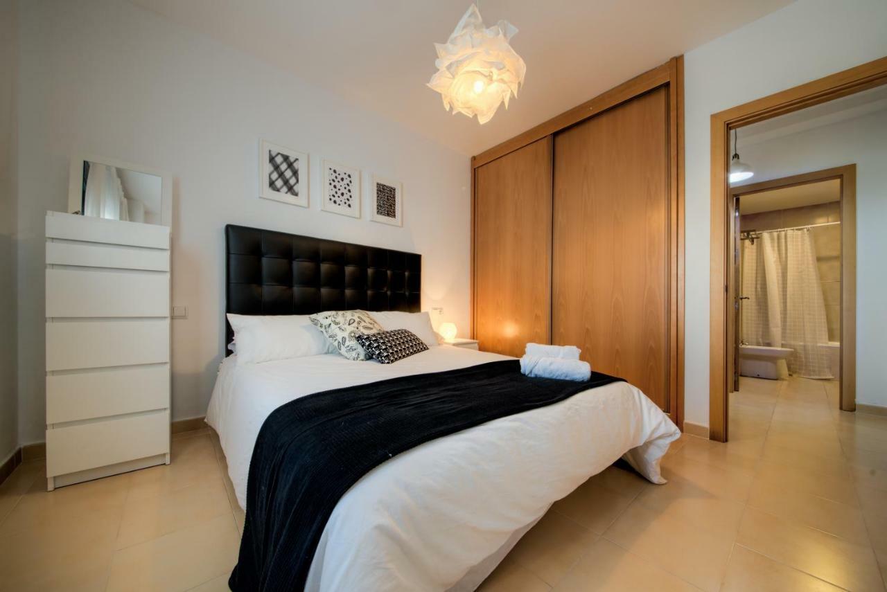 Apartamento Daniel โกนิล เด ลาฟรอนเตรา ภายนอก รูปภาพ
