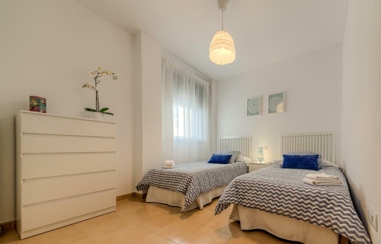 Apartamento Daniel โกนิล เด ลาฟรอนเตรา ภายนอก รูปภาพ